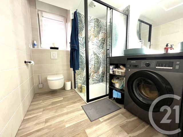 Afficher la photo en grand Appartement F3 à louer - 3 pièces - 62,21 m2 - Lingolsheim - 67 - ALSACE