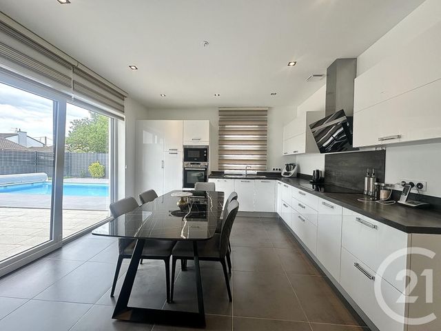 Afficher la photo en grand Maison à vendre - 10 pièces - 308,76 m2 - Wolfisheim - 67 - ALSACE