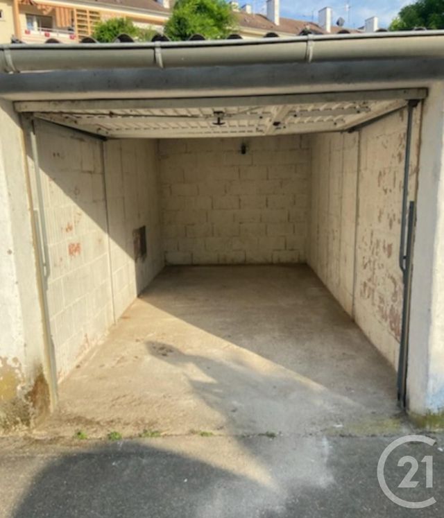 Parking à vendre - 15 m2 - Strasbourg - 67 - ALSACE