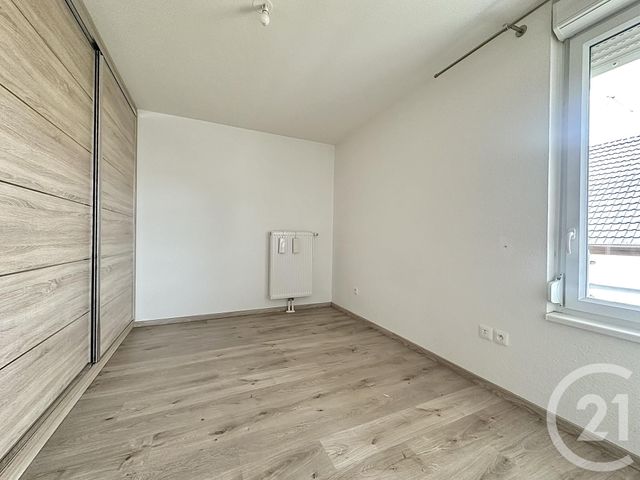 Appartement F3 à vendre - 3 pièces - 62 m2 - Entzheim - 67 - ALSACE