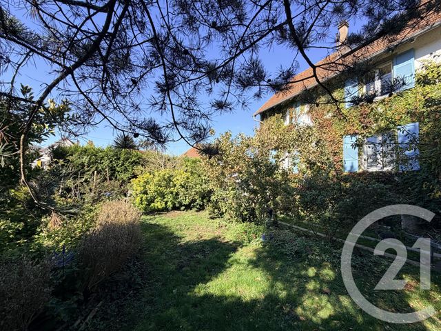 Afficher la photo en grand Maison à vendre - 8 pièces - 200 m2 - Ostwald - 67 - ALSACE