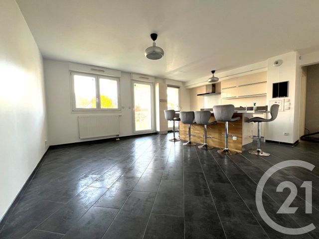 Appartement F3 à louer - 3 pièces - 67,45 m2 - Eckbolsheim - 67 - ALSACE