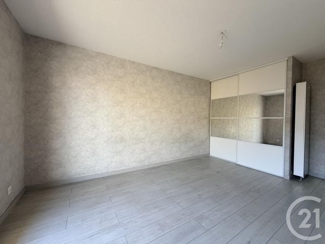 Appartement F5 à vendre - 5 pièces - 98 m2 - Lingolsheim - 67 - ALSACE