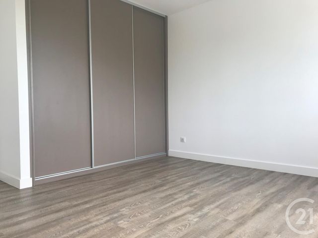 Appartement F4 à louer - 3 pièces - 86,42 m2 - Lingolsheim - 67 - ALSACE