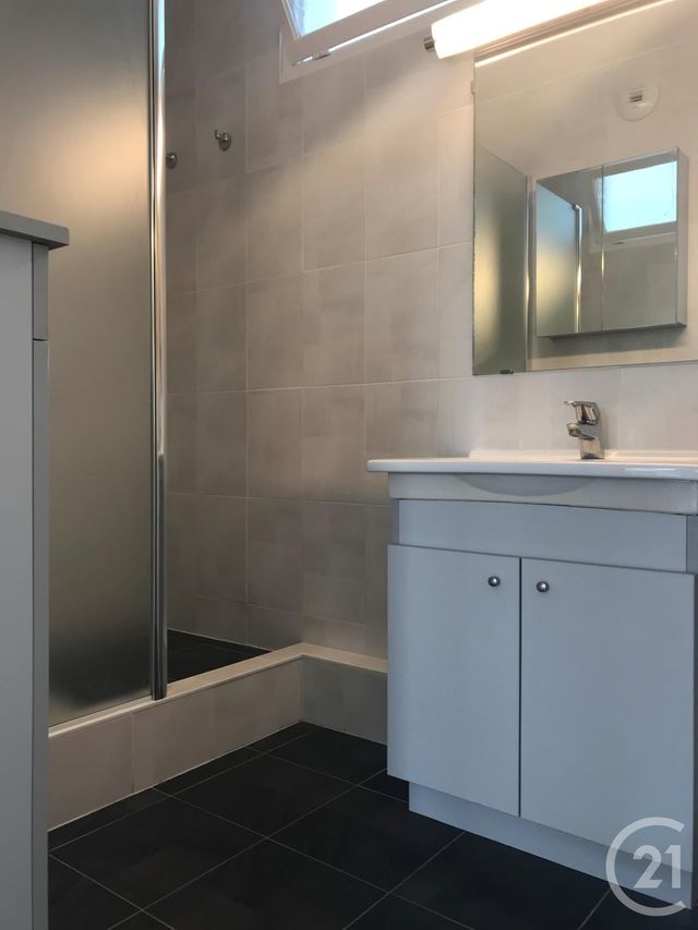 Appartement F4 à louer - 3 pièces - 86,42 m2 - Lingolsheim - 67 - ALSACE