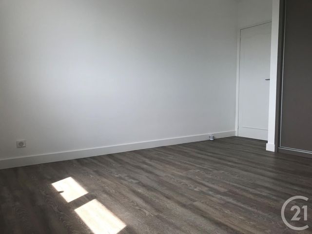 Appartement F4 à louer - 3 pièces - 86,42 m2 - Lingolsheim - 67 - ALSACE