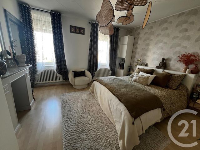 Maison à louer - 9 pièces - 198,82 m2 - Lingolsheim - 67 - ALSACE