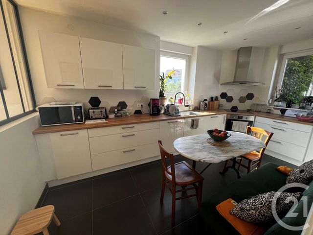 Maison à louer - 9 pièces - 198,82 m2 - Lingolsheim - 67 - ALSACE