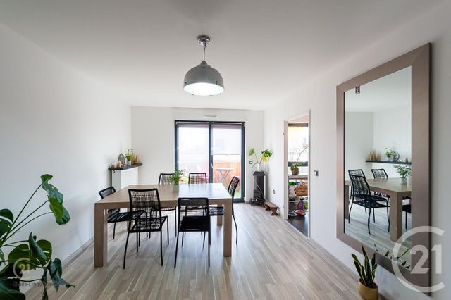 Appartement F3 à louer - 3 pièces - 63,63 m2 - Ostwald - 67 - ALSACE