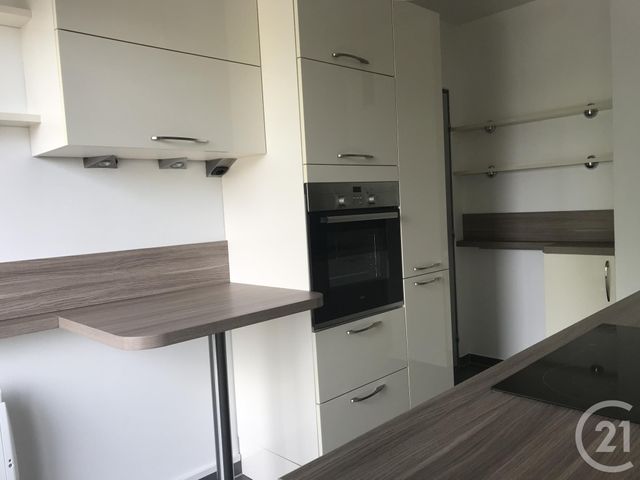 Appartement F3 &agrave; louer - 3 pi&egrave;ces - 69,90 m2 - Lingolsheim - 67 - ALSACE