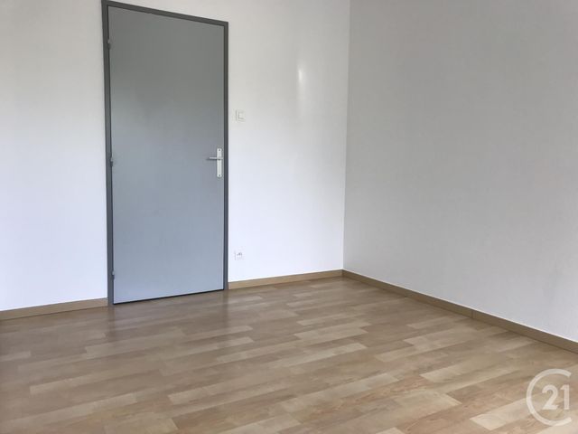 Appartement F3 &agrave; louer - 3 pi&egrave;ces - 69,90 m2 - Lingolsheim - 67 - ALSACE