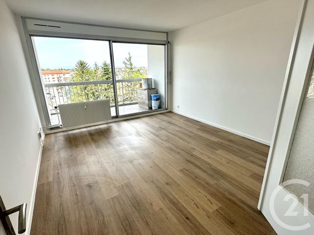 Appartement F3 &agrave; louer - 3 pi&egrave;ces - 74,26 m2 - Lingolsheim - 67 - ALSACE