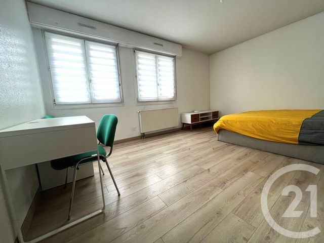 Appartement Chambre &agrave; louer - 1 pi&egrave;ce - 18 m2 - Ostwald - 67 - ALSACE