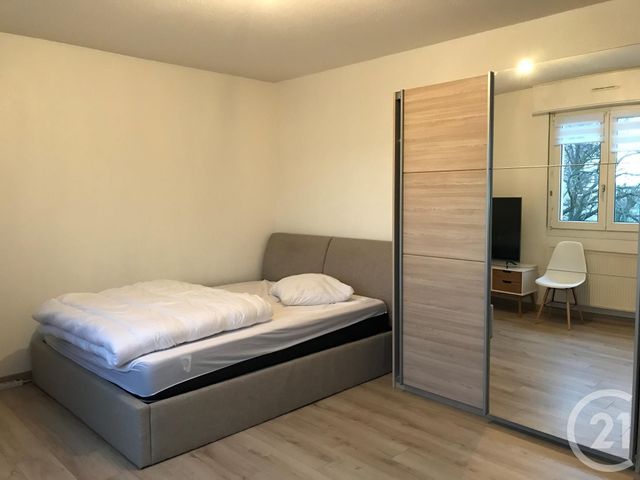 Appartement Chambre &agrave; louer - 1 pi&egrave;ce - 18 m2 - Ostwald - 67 - ALSACE