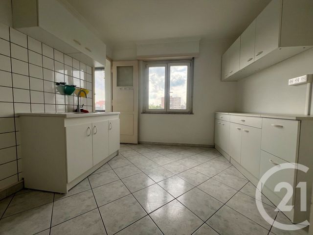 Appartement F4 &agrave; louer - 4 pi&egrave;ces - 66,73 m2 - Lingolsheim - 67 - ALSACE