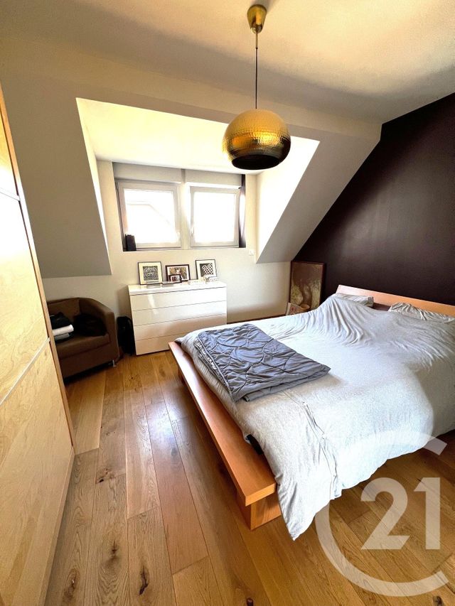 Maison &agrave; louer - 6 pi&egrave;ces - 100,02 m2 - Lingolsheim - 67 - ALSACE