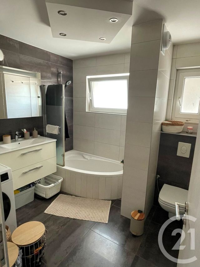 Appartement F4 &agrave; louer - 4 pi&egrave;ces - 78,89 m2 - Erstein - 67 - ALSACE