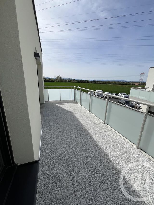 Appartement F3 &agrave; louer - 3 pi&egrave;ces - 67,97 m2 - Lingolsheim - 67 - ALSACE