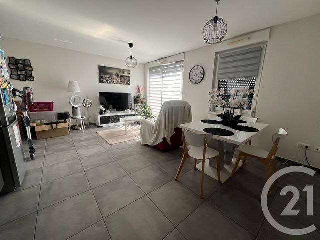 Appartement F3 &agrave; louer - 3 pi&egrave;ces - 65,09 m2 - Lingolsheim - 67 - ALSACE