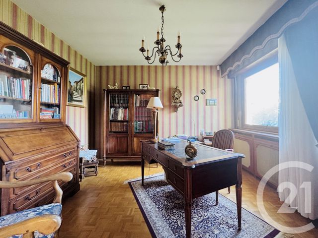 Afficher la photo en grand Maison à vendre - 5 pièces - 130,83 m2 - Strasbourg - 67 - ALSACE