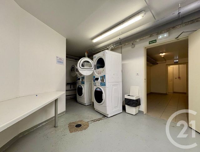 Afficher la photo en grand Appartement Studio à vendre - 1 pièce - 21,65 m2 - Strasbourg - 67 - ALSACE