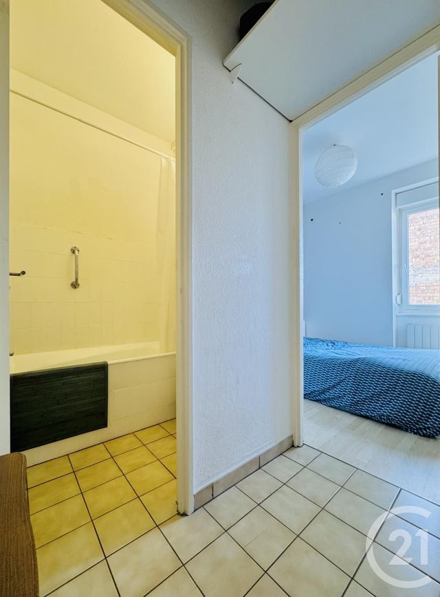 Afficher la photo en grand Appartement F3 à vendre - 2 pièces - 46,93 m2 - Strasbourg - 67 - ALSACE