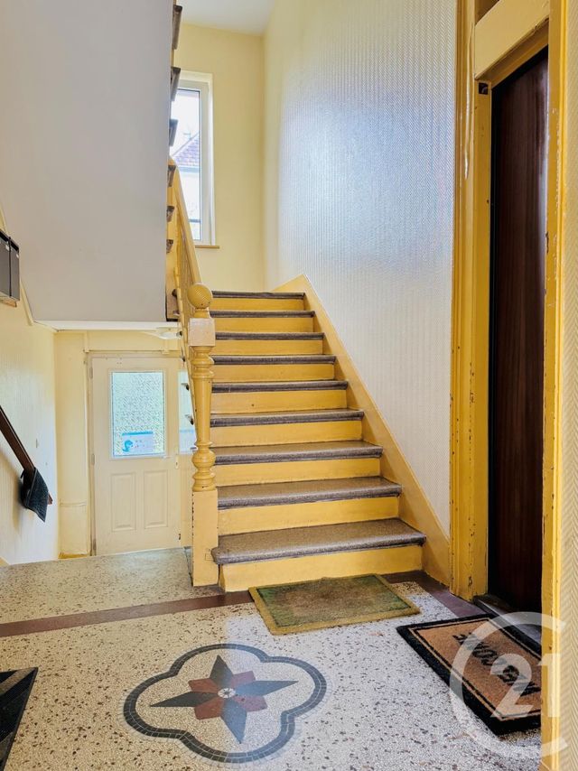 Afficher la photo en grand Appartement F3 à vendre - 2 pièces - 46,93 m2 - Strasbourg - 67 - ALSACE