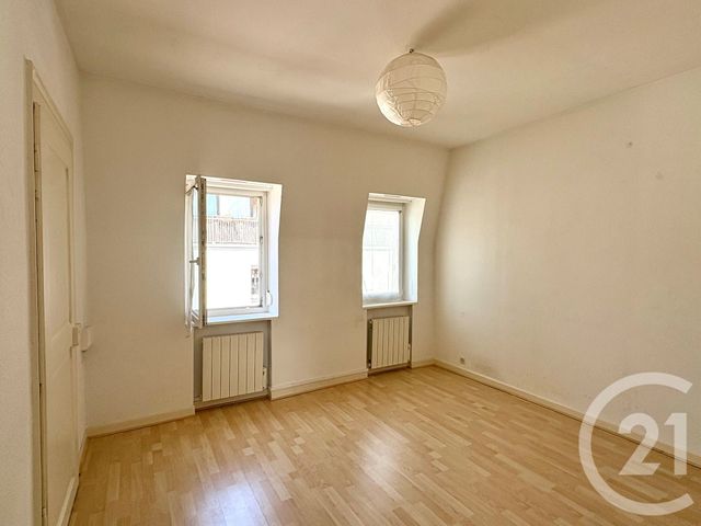 Afficher la photo en grand Appartement F3 à vendre - 2 pièces - 46,93 m2 - Strasbourg - 67 - ALSACE