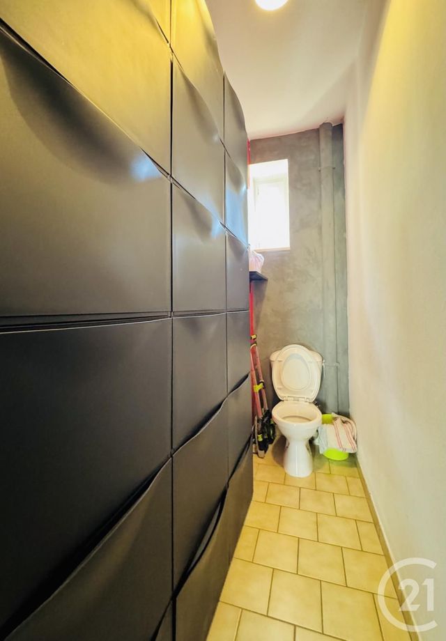 Afficher la photo en grand Appartement F3 à vendre - 2 pièces - 46,93 m2 - Strasbourg - 67 - ALSACE