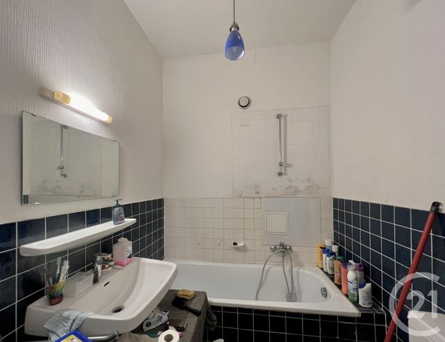 Afficher la photo en grand Appartement F1 à vendre - 1 pièce - 31,82 m2 - Strasbourg - 67 - ALSACE