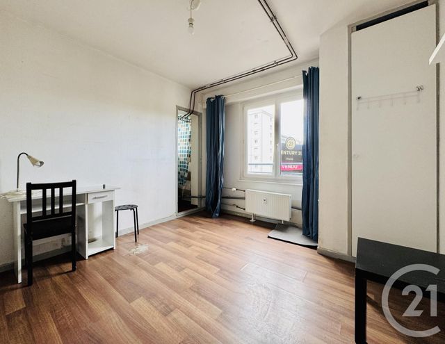 Appartement Chambre à vendre - 1 pièce - 14,14 m2 - Strasbourg - 67 - ALSACE