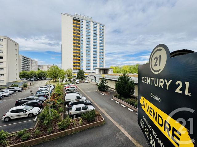 Appartement Chambre à vendre - 1 pièce - 14,14 m2 - Strasbourg - 67 - ALSACE