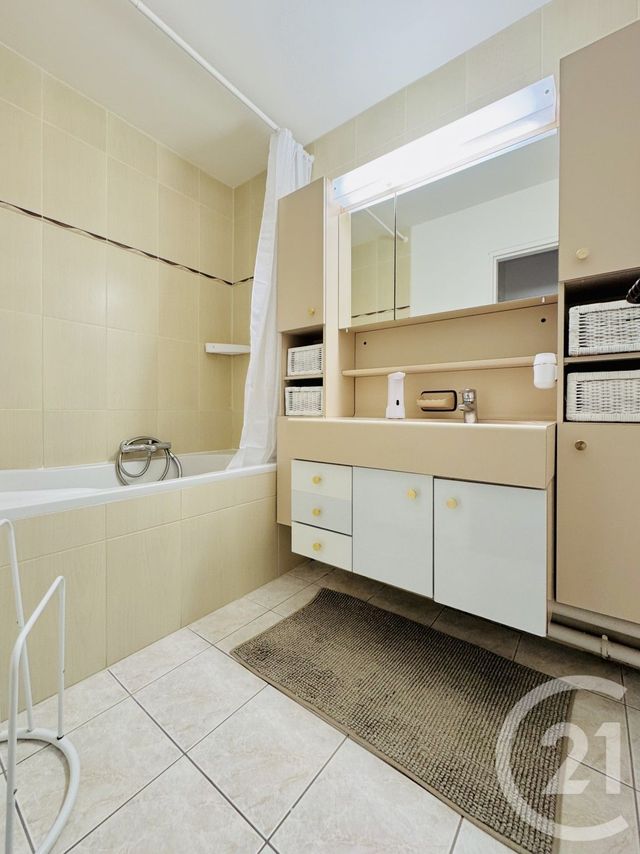 Appartement à vendre - 3 pièces - 72 m2 - Strasbourg - 67 - ALSACE