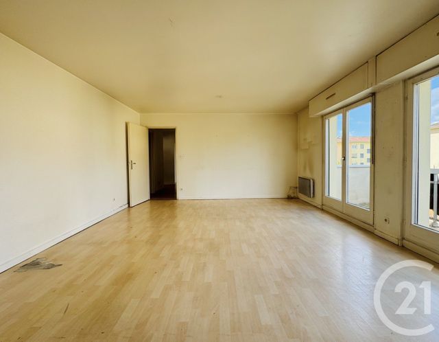 Afficher la photo en grand Appartement F3 à vendre - 3 pièces - 76 m2 - Strasbourg - 67 - ALSACE