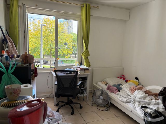 Appartement Chambre à vendre - 1 pièce - 14,90 m2 - Strasbourg - 67 - ALSACE