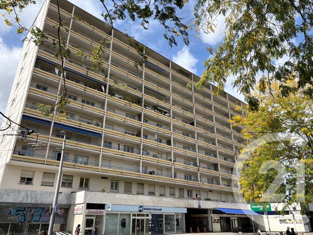 Appartement Chambre à vendre - 1 pièce - 14,90 m2 - Strasbourg - 67 - ALSACE