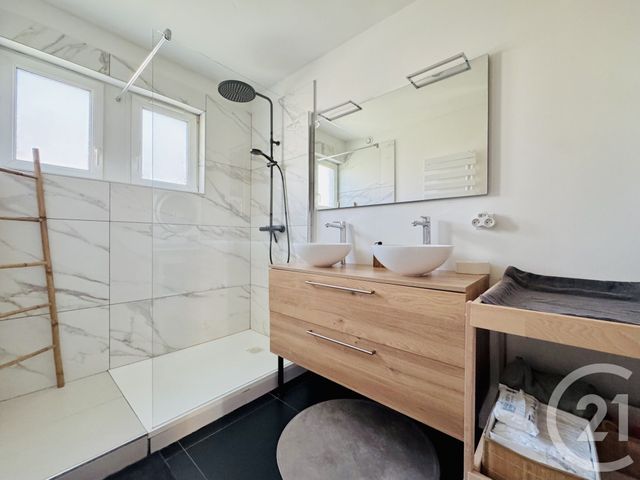 Appartement à vendre - 3 pièces - 66,30 m2 - Strasbourg - 67 - ALSACE