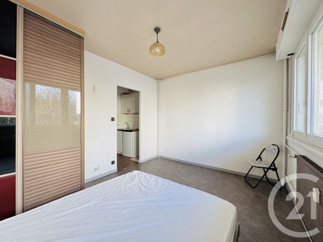 Appartement Studio &agrave; vendre - 1 pi&egrave;ce - 18 m2 - Strasbourg - 67 - ALSACE