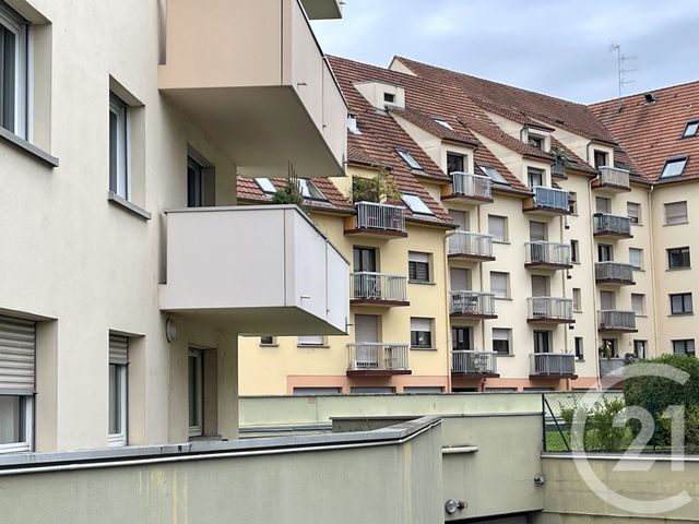 Parking &agrave; vendre - 10,25 m2 - Strasbourg - 67 - ALSACE
