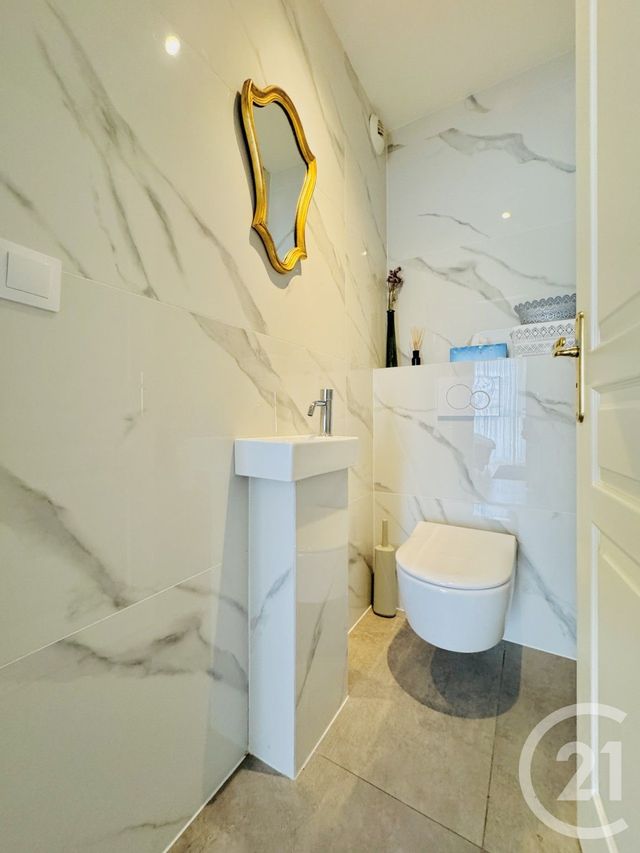 Appartement F4/5 &agrave; vendre - 4 pi&egrave;ces - 110,28 m2 - Illkirch Graffenstaden - 67 - ALSACE