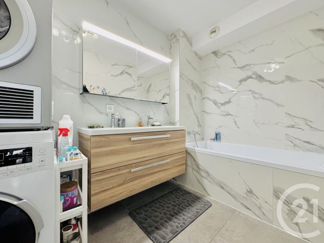 Appartement F4/5 &agrave; vendre - 4 pi&egrave;ces - 110,28 m2 - Illkirch Graffenstaden - 67 - ALSACE
