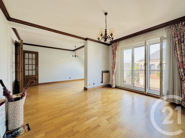Appartement 4-5p &agrave; vendre - 5 pi&egrave;ces - 83,68 m2 - Strasbourg - 67 - ALSACE